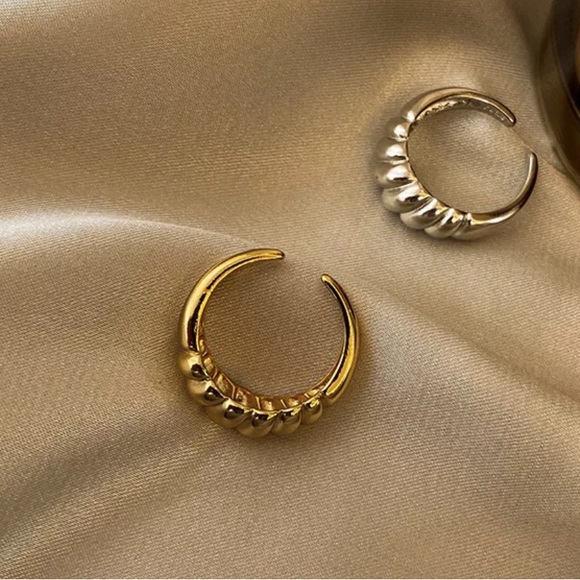 NEW GOLD FRENCH 925 STERLING SILVER ADJUSTABLE RING, CUTE RING, SHINY RING. - Picture 5 of 8